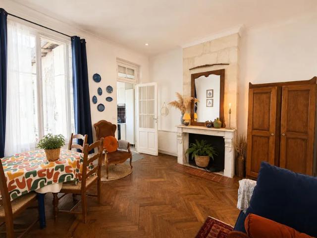 Location Appartement Rue du Temps Passé, Bordeaux