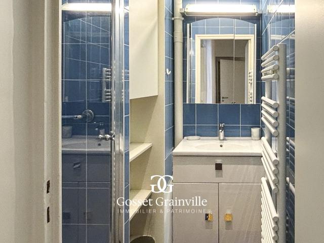 Location Appartement Rue du Théâtre, Paris
