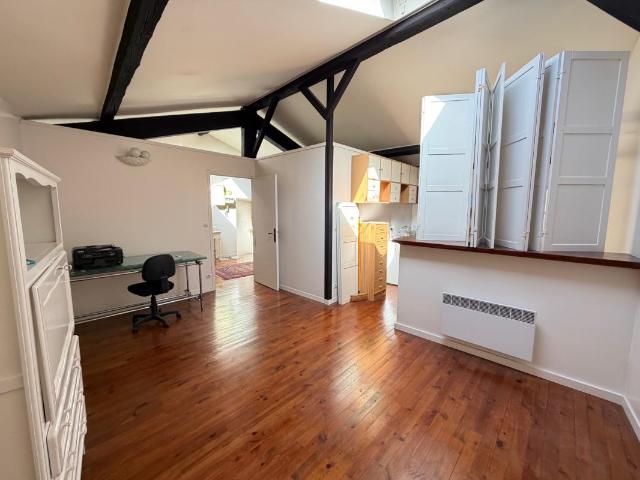 Location Appartement Rue du Théâtre, Saint Étienne