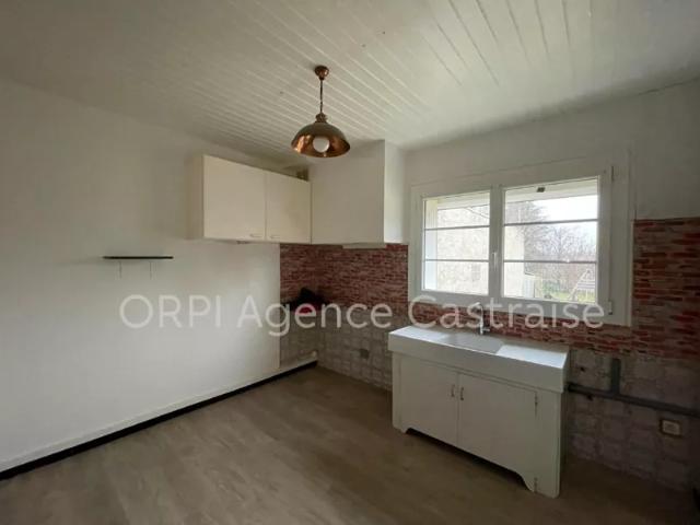 Location Appartement Rue du Théron, Saïx