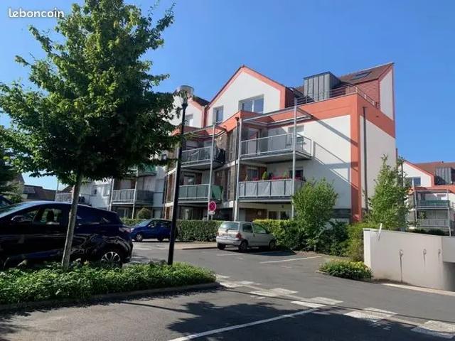 Location Appartement Rue du Triton Crêté, Saint Pierre du Perray