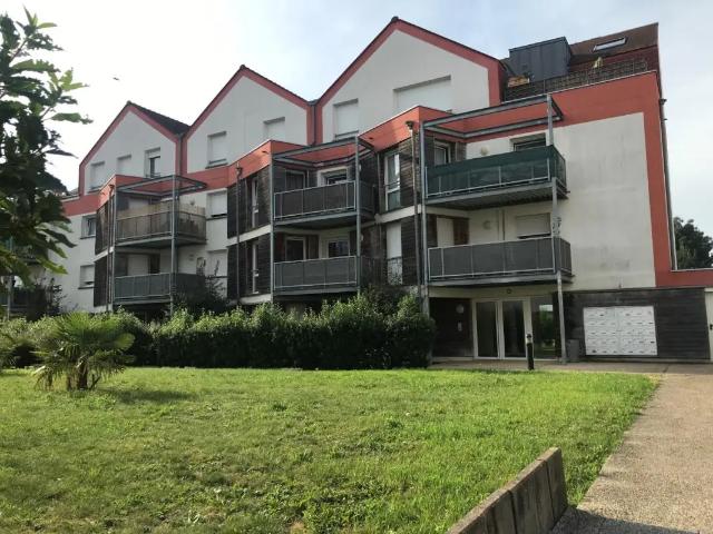 Location Appartement Rue du Triton Crêté, Saint Pierre du Perray
