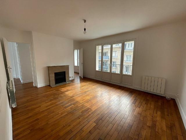 Location Appartement Rue du Vaugueux, Caen