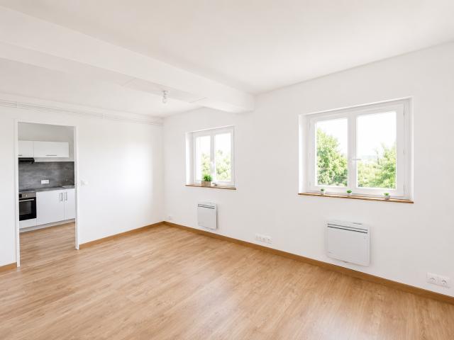 Location Appartement Rue du Val Iton, Évreux