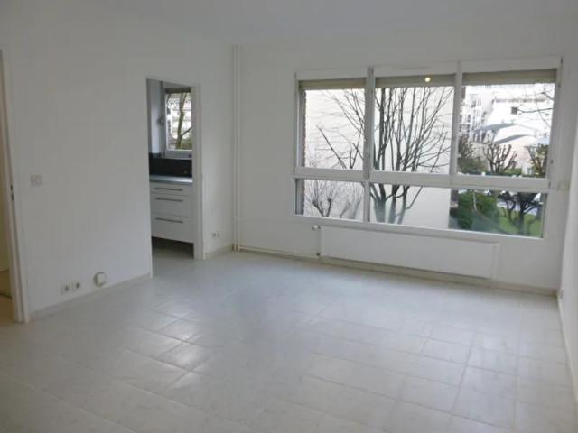 Location Appartement Rue du Viaduc, Issy les Moulineaux