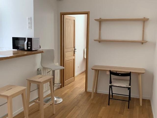 Location Appartement Rue du Vieil Abreuvoir, Saint Germain en Laye