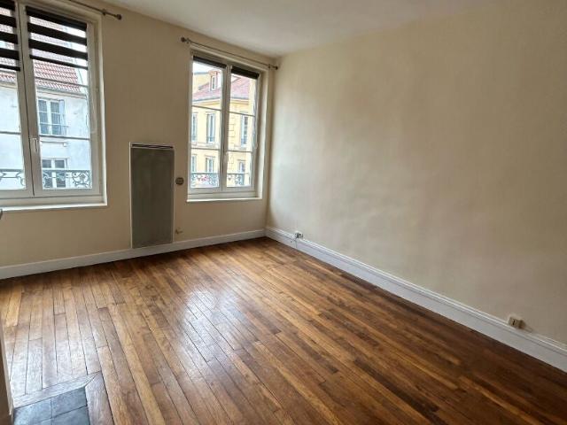 Location Appartement Rue du Vieil Abreuvoir, Saint Germain en Laye