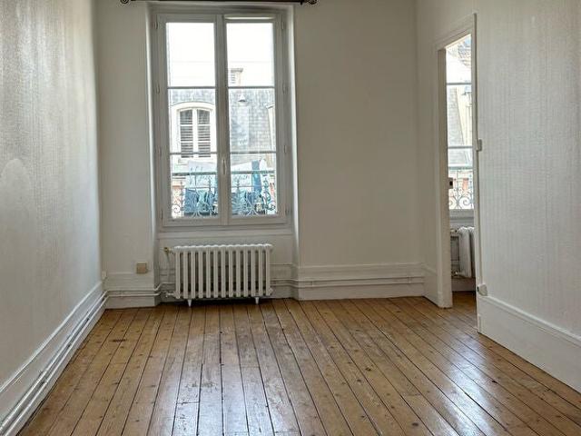 Location Appartement Rue du Vieil Abreuvoir, Saint Germain en Laye