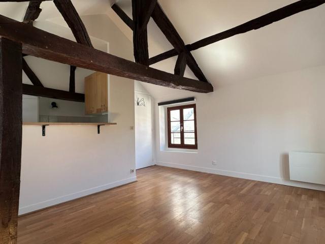 Location Appartement Rue du Vieil Abreuvoir, Saint Germain en Laye