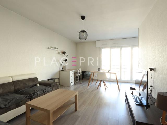 Location Appartement Rue du Vieil Aître, Nancy