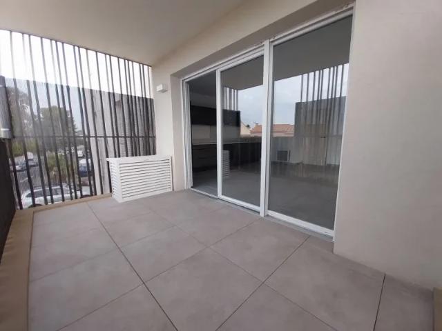 Location Appartement Rue du Vieux Puits, Marseillan