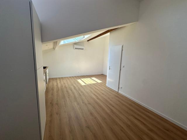 Location Appartement Rue Dubreuil, Tarare
