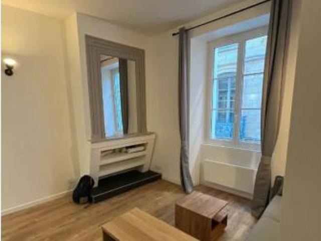 Location Appartement Rue duffour dubergier, Bordeaux
