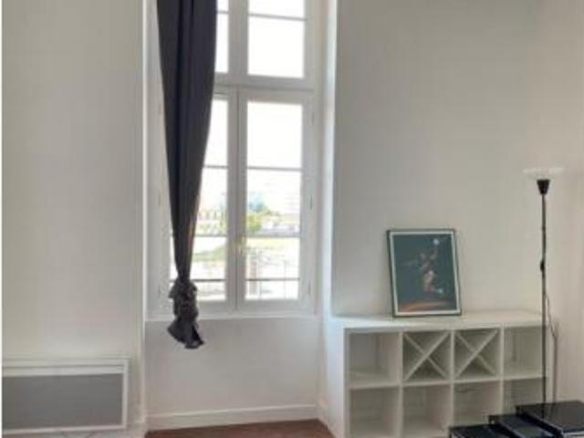 Location Appartement Rue duffour dubergier, Bordeaux