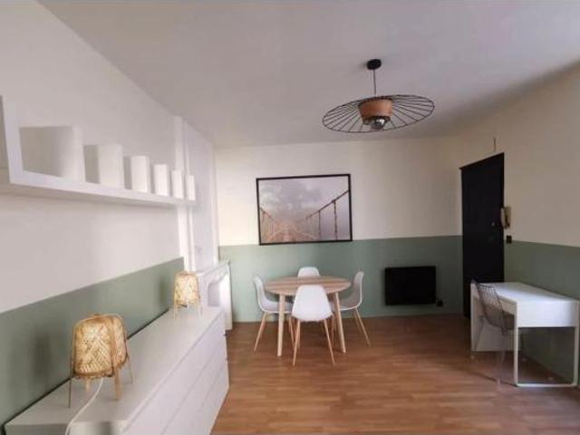 Location Appartement Rue duffour dubergier, Bordeaux