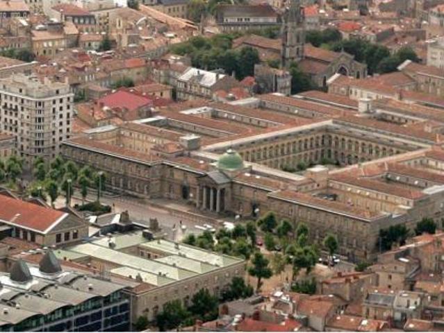 Location Appartement Rue duffour dubergier, Bordeaux