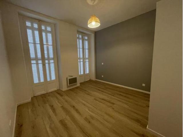 Location Appartement Rue duffour dubergier, Bordeaux