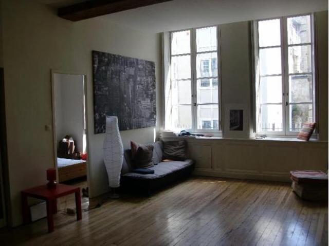 Location Appartement Rue duffour dubergier, Bordeaux