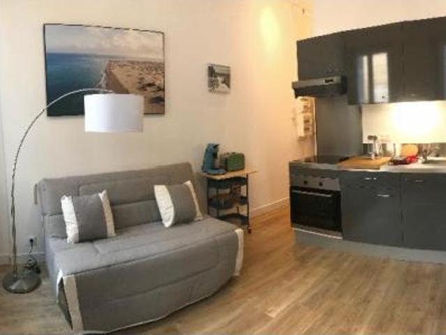 Location Appartement Rue duffour dubergier, Bordeaux