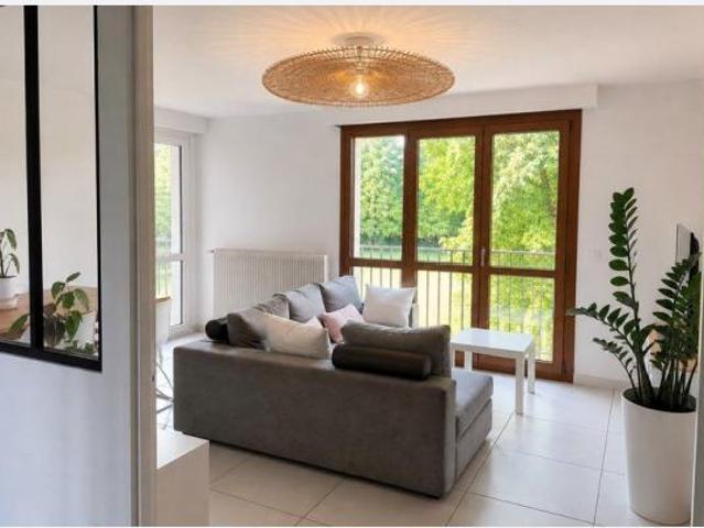 Location Appartement Rue duffour dubergier, Bordeaux