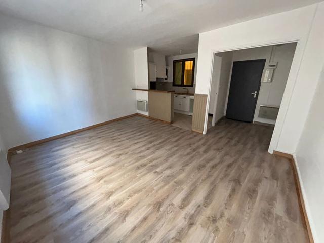 Location Appartement Rue Dupleix, Narbonne