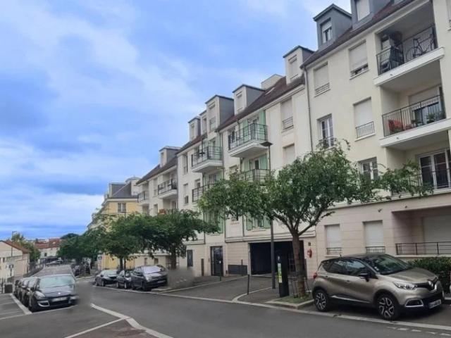 Location Appartement Rue Émile Combes, Houilles