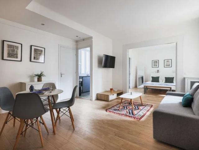 Location Appartement Rue Émile Allez, Paris