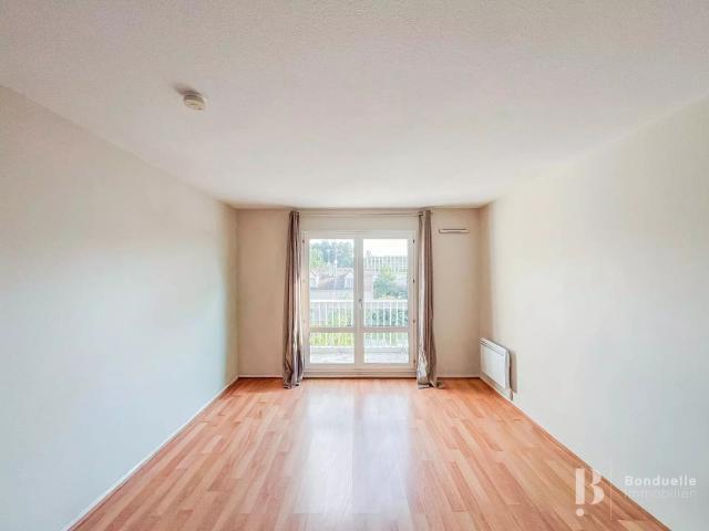 Location Appartement Rue Émile Bougard, Arcueil