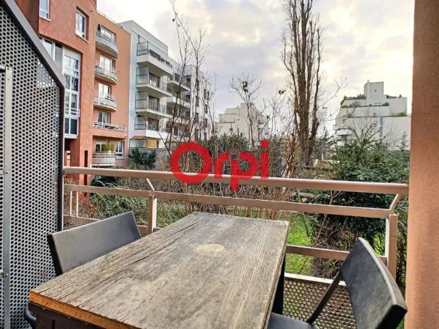 Location Appartement Rue Émile Duclaux, Suresnes