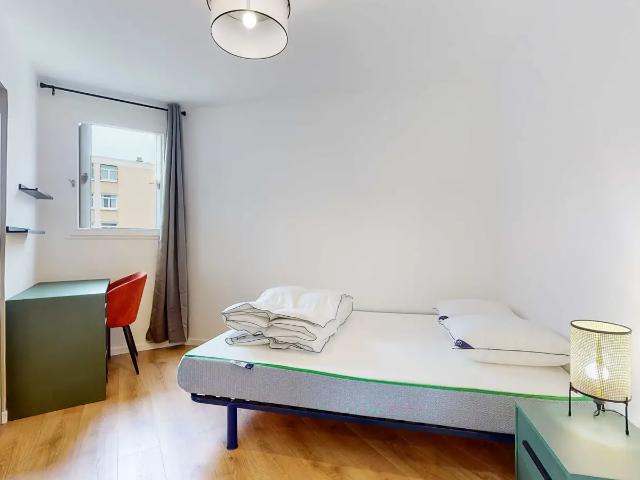 Location Appartement Rue Émile Zola, Asnières sur Seine