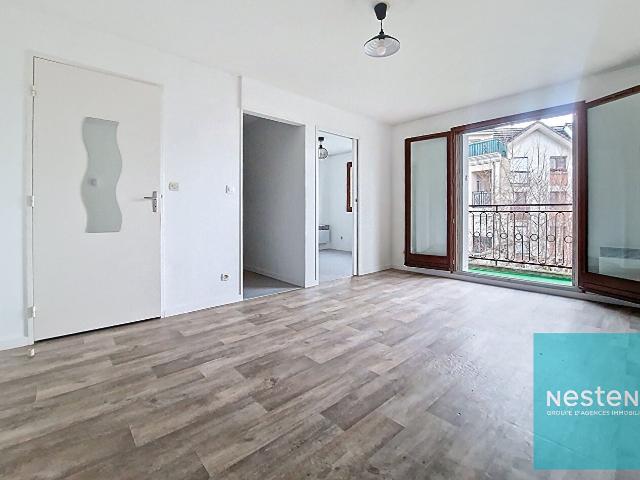 Location Appartement Rue Émile Zola, Montereau Fault Yonne