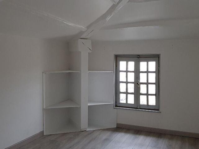 Location Appartement Rue Émile Zola, Rochefort