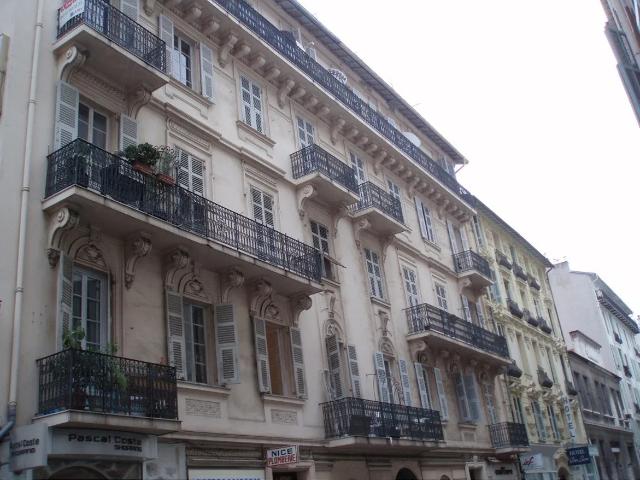 Location Appartement Rue Emma et Philippe Tiranty, Nice
