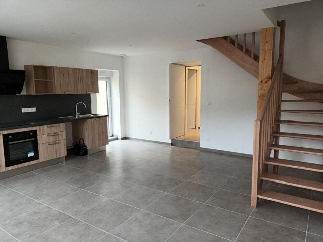 Location Appartement Rue Emmanuel Crétet, Le Pont de Beauvoisin
