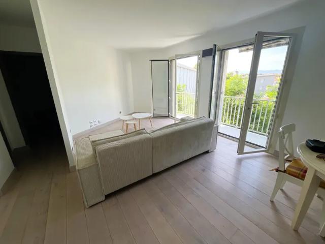 Location Appartement Rue Edme Mariotte, Perpignan