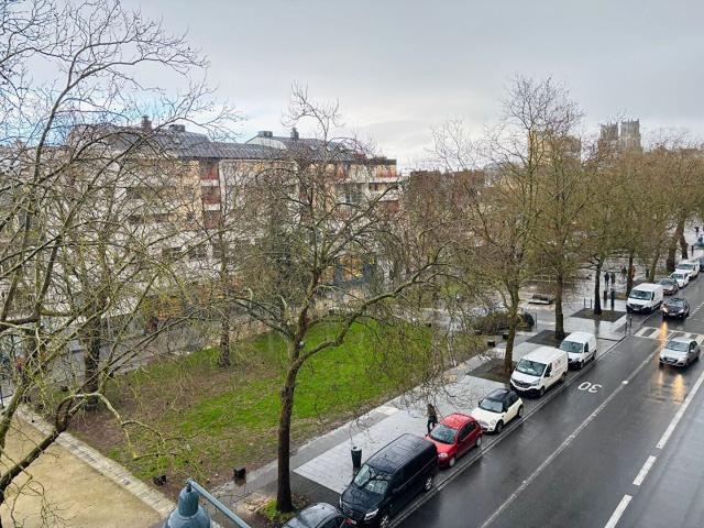 Location Appartement Rue Rabelais, Rennes