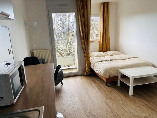 Location Appartement Rue Édouard Vaillant, Rennes