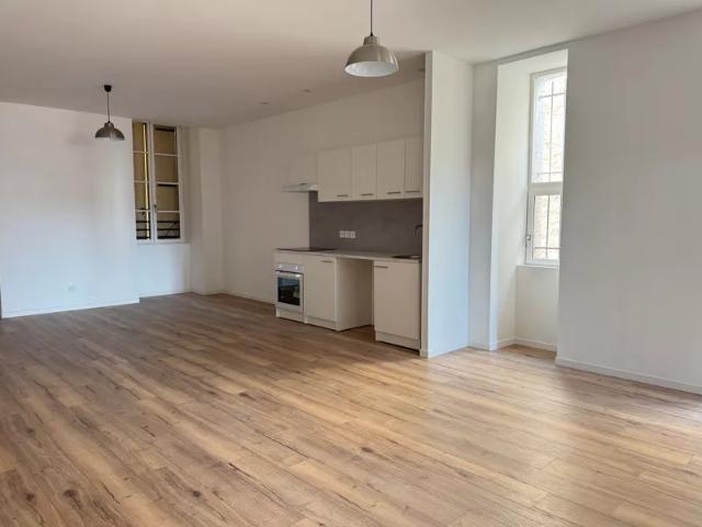 Location Appartement Rue Edouard Barbey, Mazamet