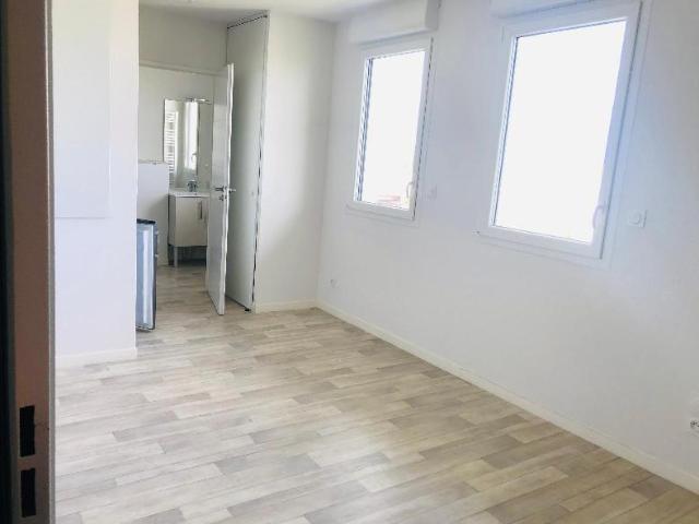 Location Appartement Rue Édouard Belin, Perpignan