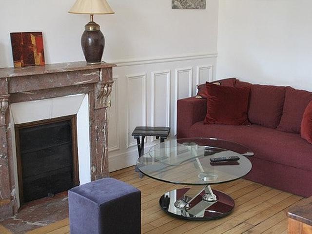 Location Appartement Rue Édouard Quénu, Paris