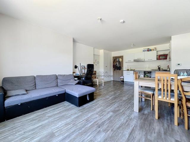 Location Appartement Rue El Alamein, Talence