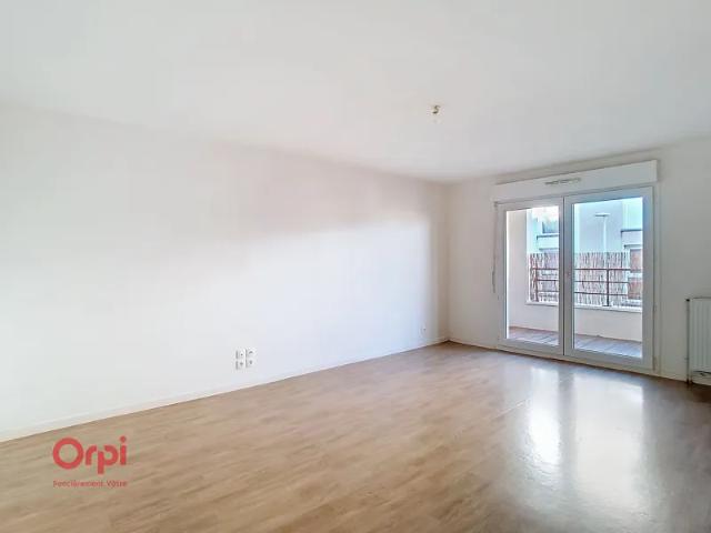 Location Appartement Rue Elsa Triolet, Rezé