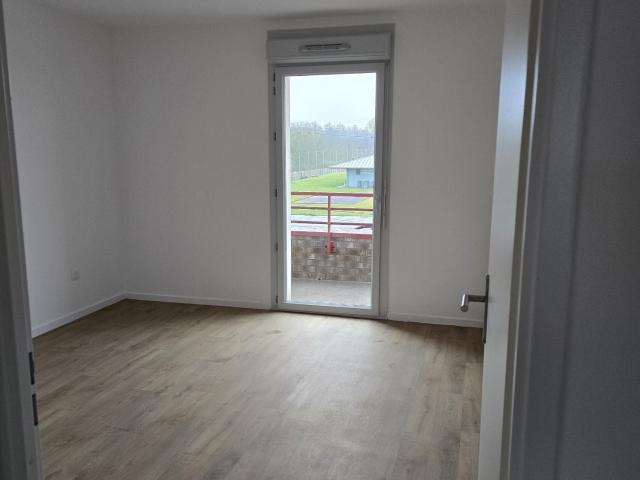 Location Appartement Rue Ernest Macarez, Valenciennes