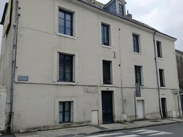 Location Appartement Rue Ernest Bellanger, Château Renault