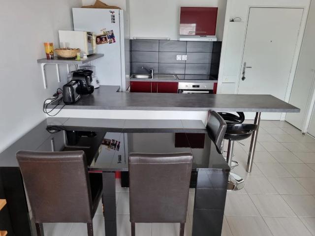Location Appartement Rue Esprinchard, La Rochelle