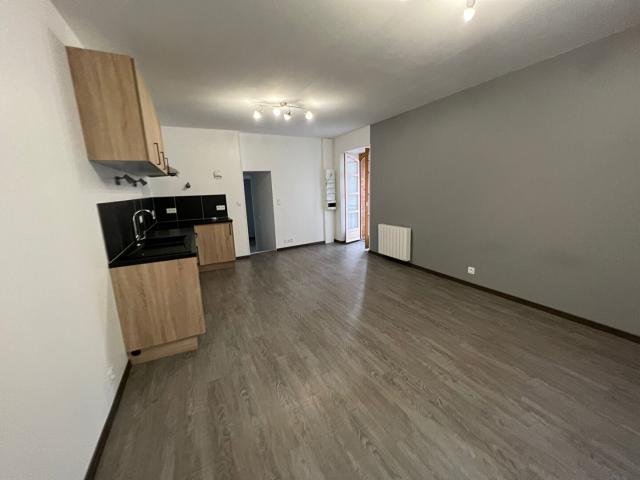 Location Appartement Rue Étienne Mallet, Saint Flour