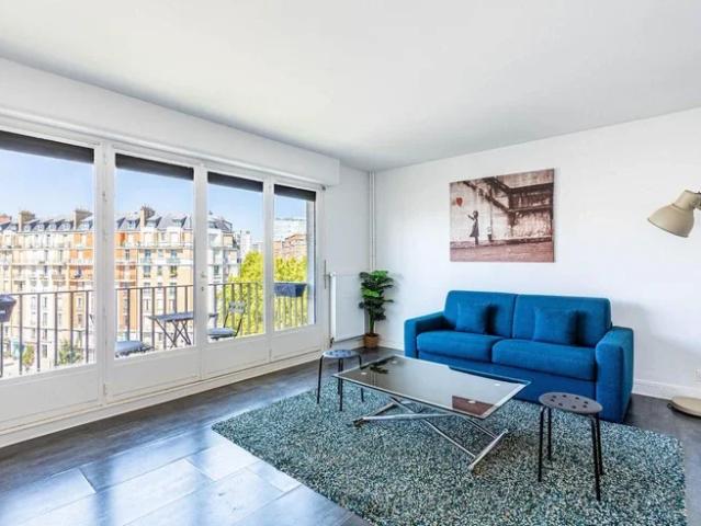 Location Appartement Rue Eugène Flachat, Paris