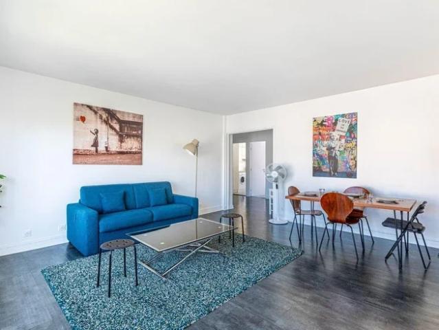 Location Appartement Rue Eugène Flachat, Paris