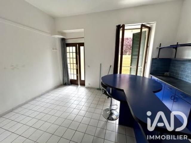Location Appartement Rue Eugène Varlin, Claye Souilly
