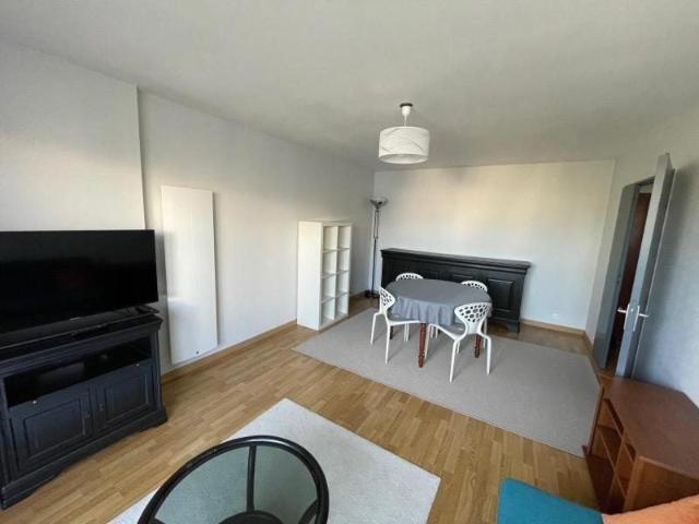 Location Appartement Rue Évain, Angers